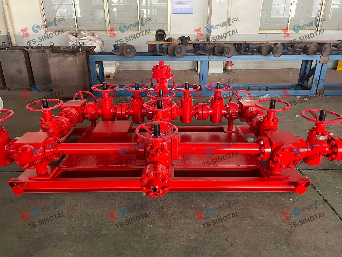 What is no guy-line workover rig