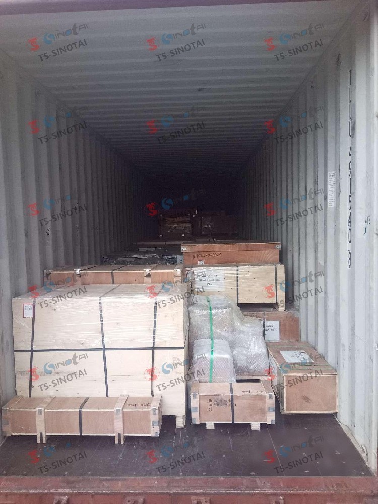 What is no guy-line workover rig